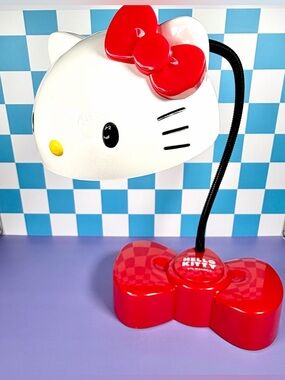 Hello Kitty Red Bow Desk Lamp